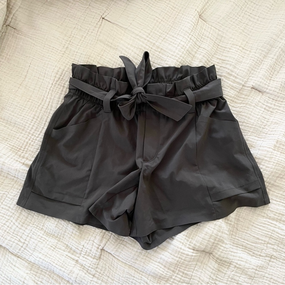 ATHLETA Skyline shorts